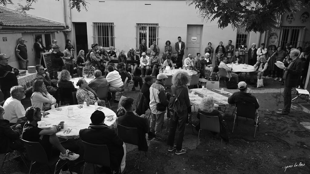 mobilisation des biterrois contre le centre de rétention administrative de Béziers